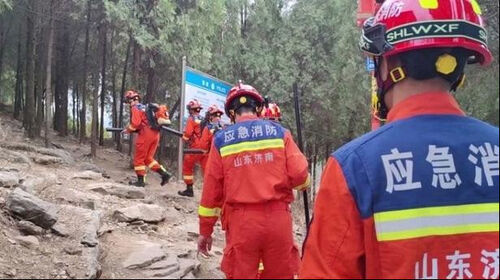 berita perusahaan terbaru tentang UAV Jinan secara resmi "bertugas", dan model baru "pertahanan rakyat + pertahanan teknis" melindungi perairan hijau dan gunung hijau