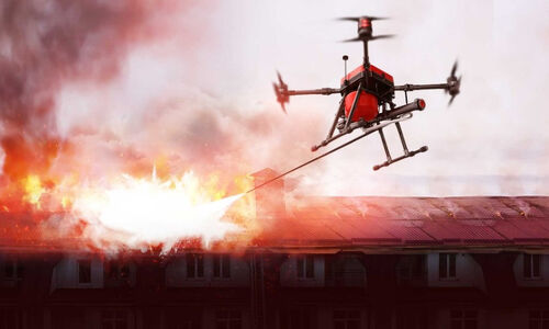 berita perusahaan terbaru tentang Senjata pemadam kebakaran inovatif: muatan multi-fungsi drone membantu pemadam kebakaran