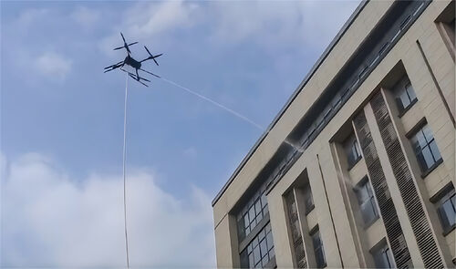 berita perusahaan terbaru tentang Bagaimana drone terikat menonjol dalam pemadam kebakaran?
