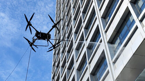 berita perusahaan terbaru tentang MYUAV FC30X drone pembersih ketinggian tinggi 120 meter